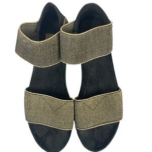 Charleston Shoe Co Monterey Sandals Women's SZ 6.5 Metallic Gold lug sole